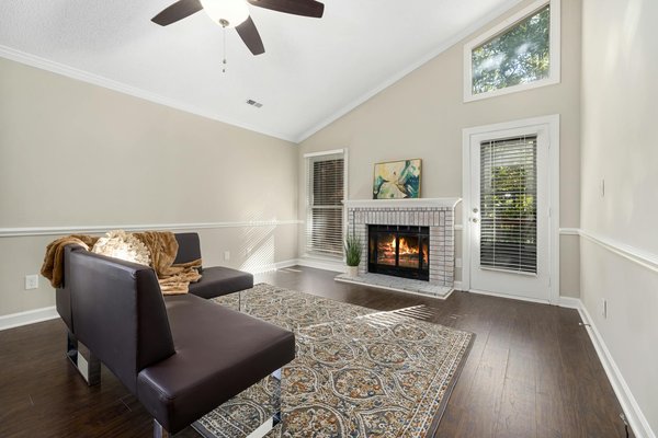 Tendances cuisine 2025 selon plum living : un design fluide et moderne